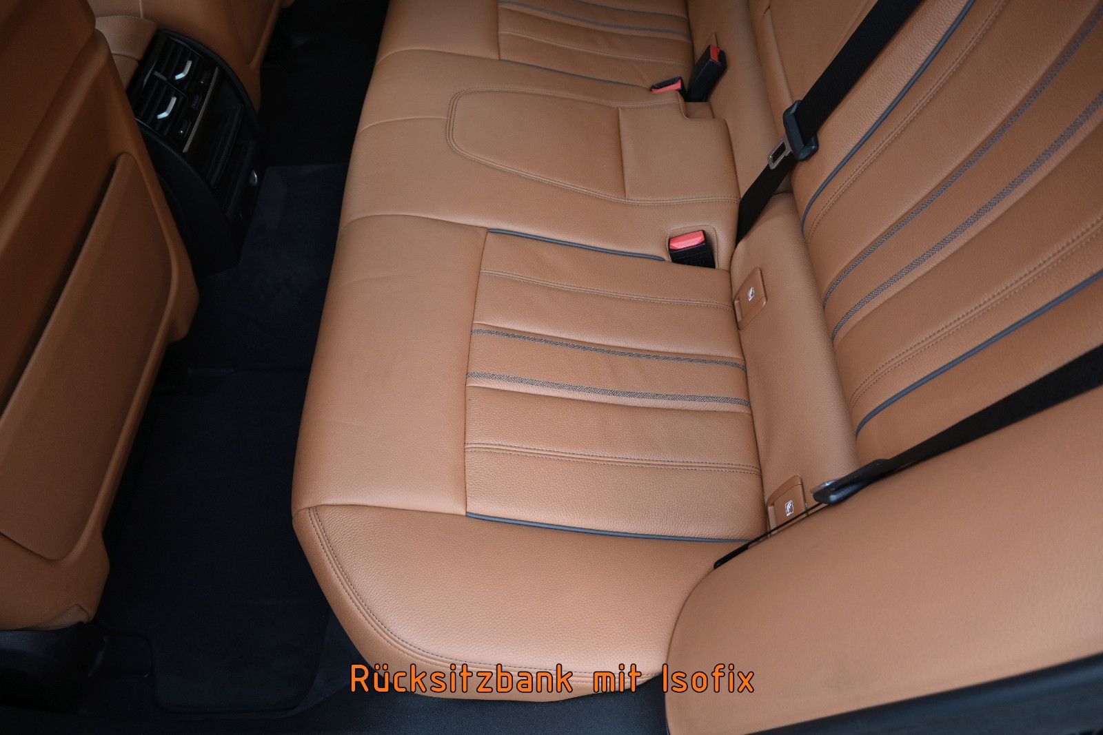 Fahrzeugabbildung BMW 530d xDr Touring Lux. °ACC°HUD°KOMFORTSITZE°PANO