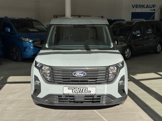 Ford Tourneo Courier Titanium