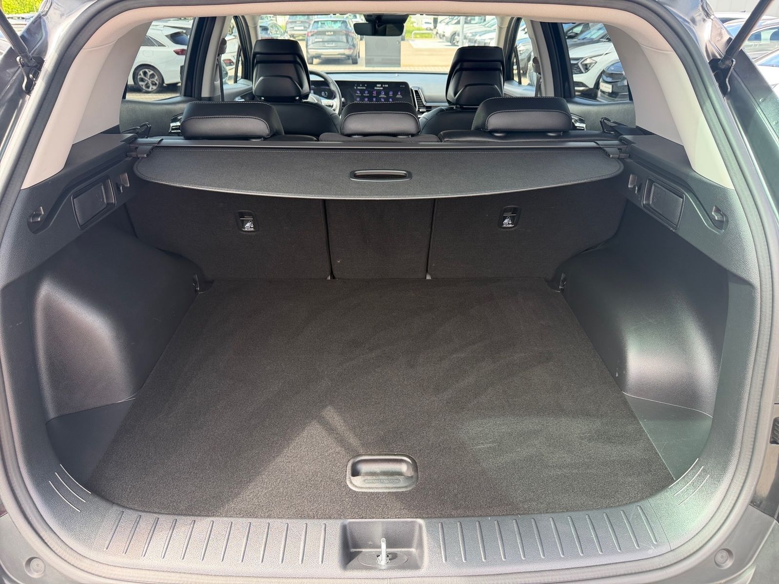 Fahrzeugabbildung Kia SPORTAGE 1.6T 2WD VISION KOM