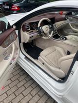 Mercedes-Benz E 400 4MATIC Autom. - - Mercedes-Benz E 400 in Köln