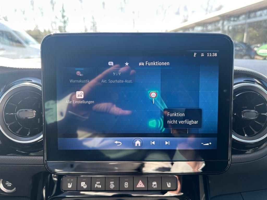 Fahrzeugabbildung Mercedes-Benz T 180 d STYLE Standard LED KAM Navi SHZ ParkA