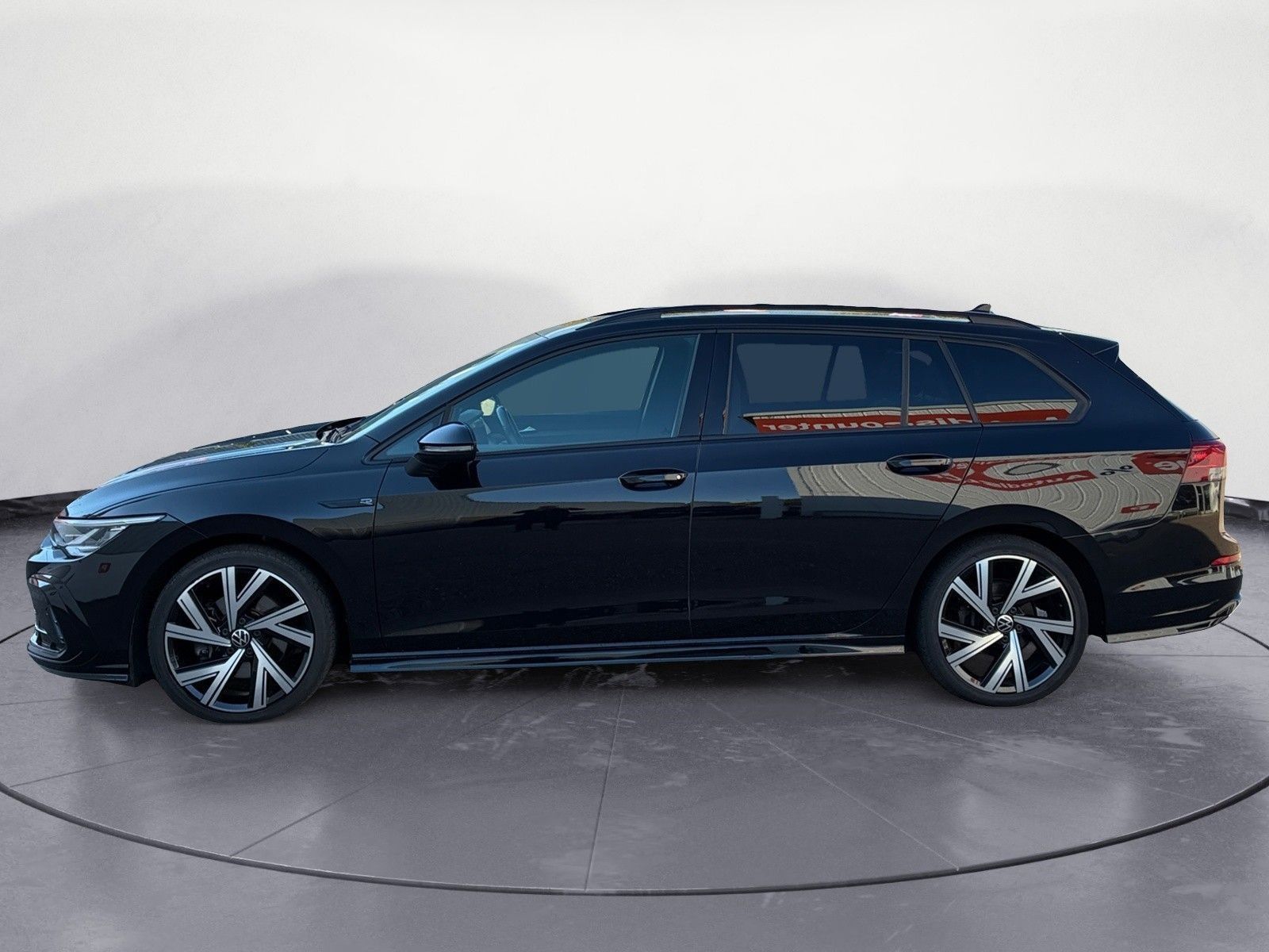Volkswagen Golf Variant 2.0 TSI R-LINE AHK PDC PANO LED KEY foto 2