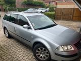Volkswagen Passat Variant 2.0 Comfortline, TÜV NEU - gebrauchte VW Passat Variant aus dem Jahr 2004