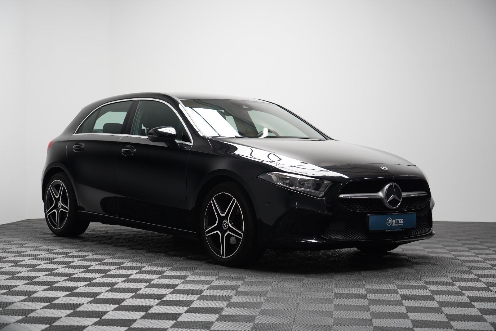 Mercedes-Benz A-Class Progressive Widescreen Kamera MBUX DAB, миниатюра 4