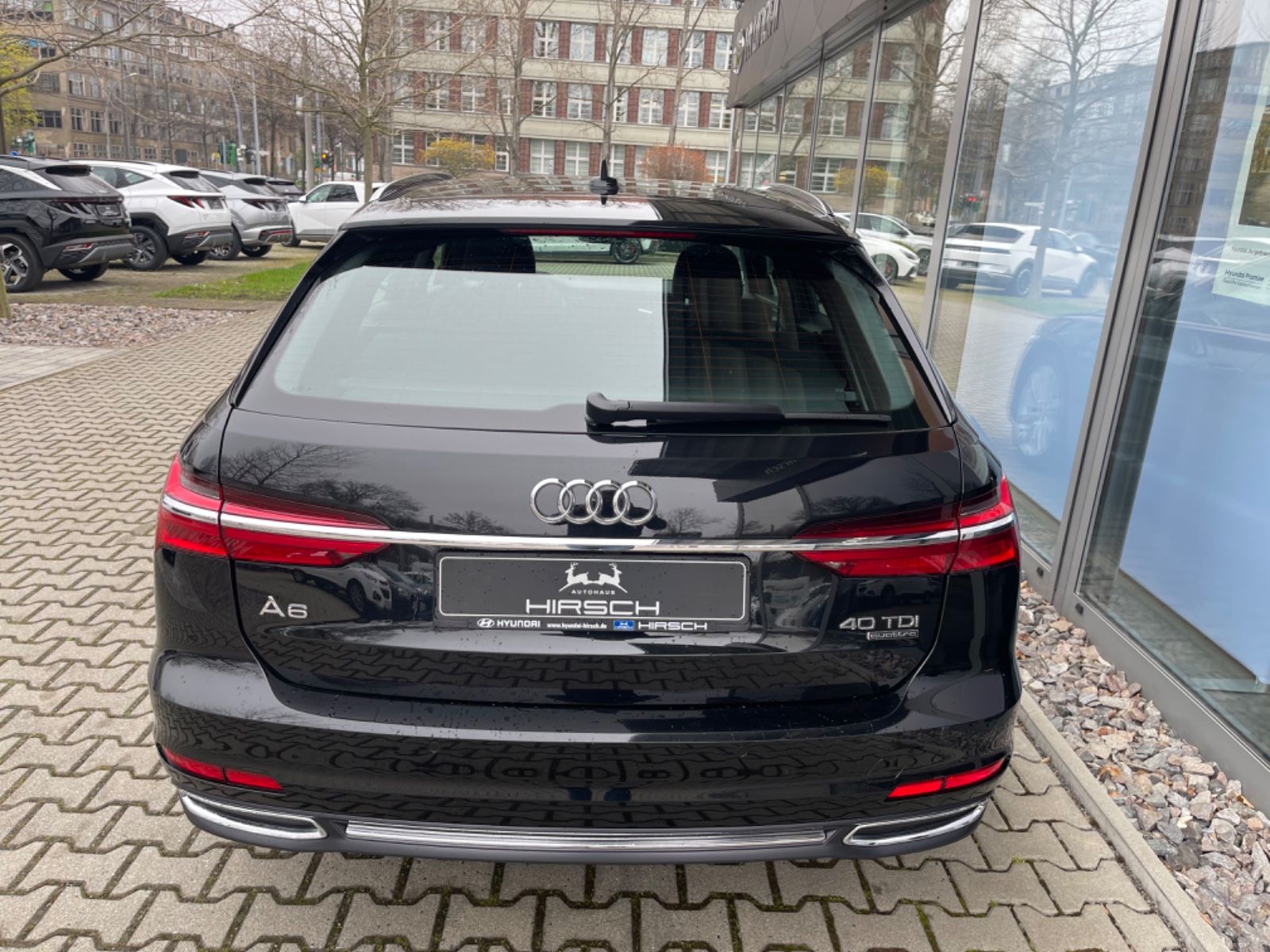 Fahrzeugabbildung Audi A6 Avant 40 TDI quattro s tronic sport LED NAVI