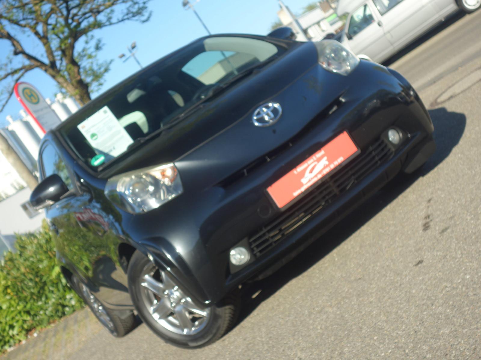 Toyota iQ + Automatik wenig KM Klima sehr gepflegt