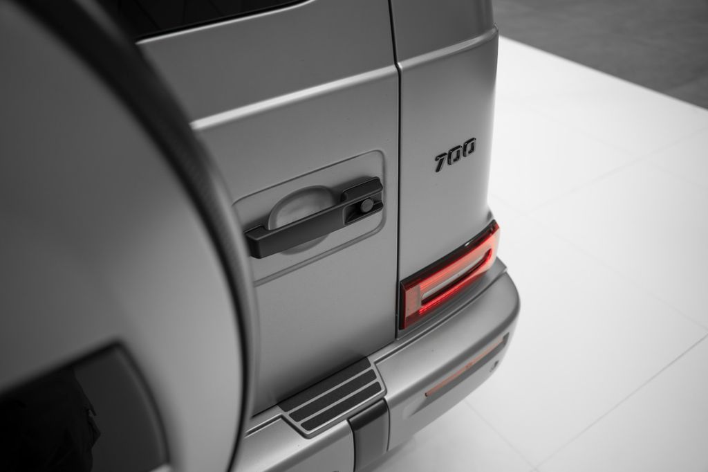 G 63 AMG BRABUS MAGNO GREY/BLACK CARBON - Bild 14