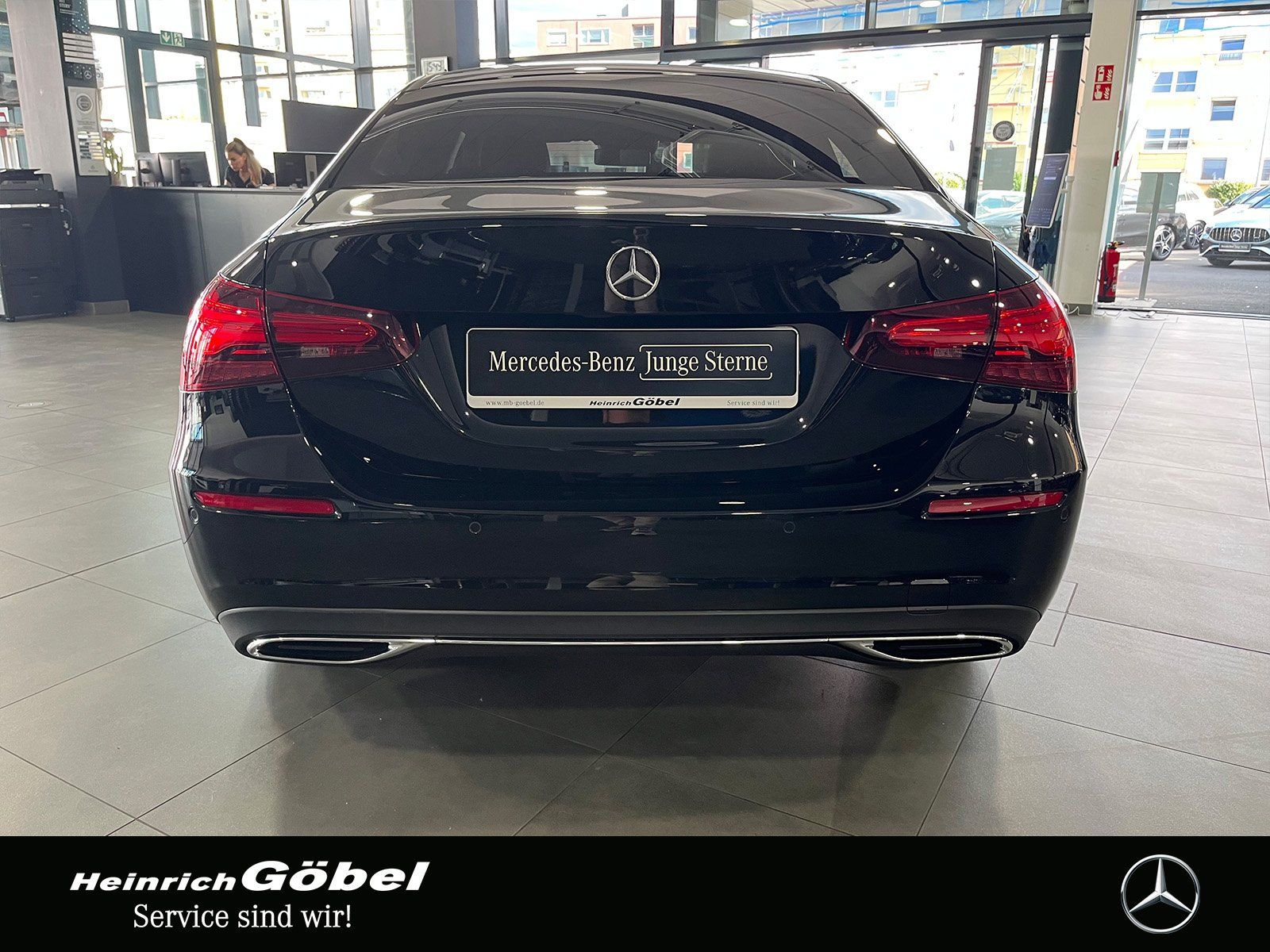 Fahrzeugabbildung Mercedes-Benz A 180 Lim. PROGRESSIVE+KAMERA+LED+NAVI+LENKRADHZ