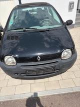 Renault Twingo Kleinwagen - gebrauchte Renault Twingo aus dem Jahr 2002