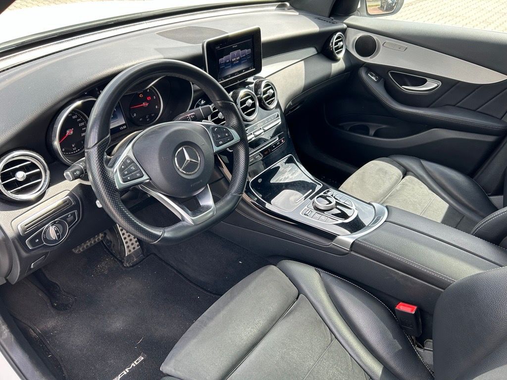 Fahrzeugabbildung Mercedes-Benz GLC 220 d 4M EXCLUSIV, AMG, Panodach, AHK, LED,