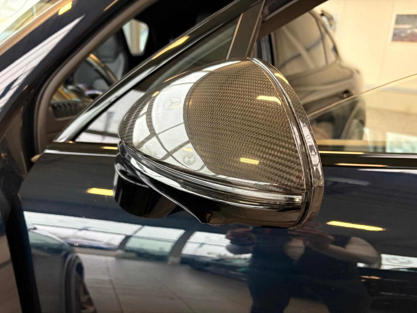 Fahrzeugabbildung Porsche Cayenne Coupe Turbo GT/Burmester/PCCB/Carbon