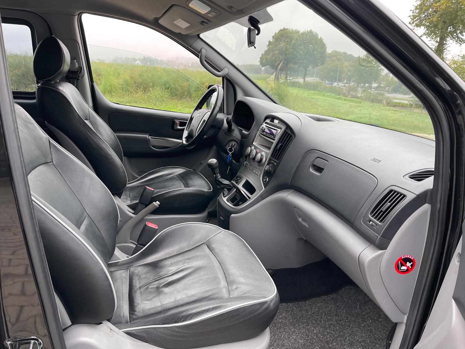Hyundai H-1 Travel Premium