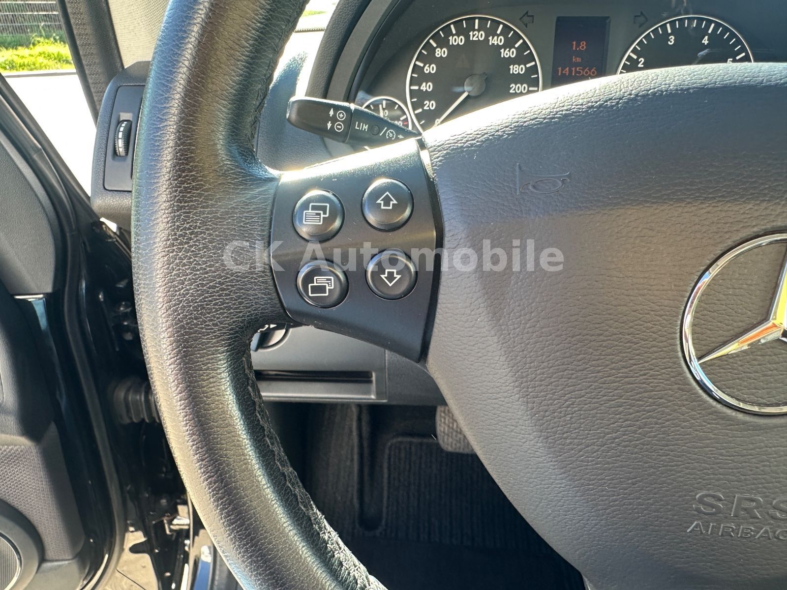 Fahrzeugabbildung Mercedes-Benz A 200 Avantgarde Special Edition/Automatik/Navi