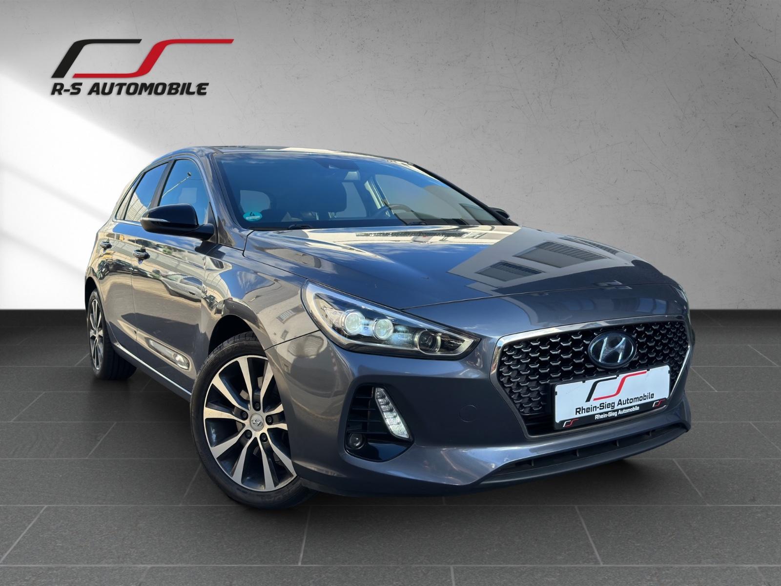 Hyundai i30 Intro+*Sitz+Lenkradhei*Navi*Carplay*Cam*LED*