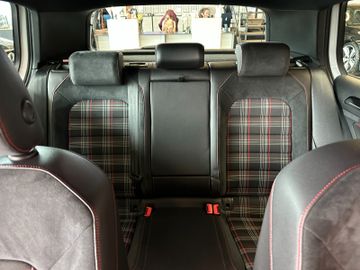 Volkswagen Golf VII Lim. GTI BMT *BiXenon*Navi*ACC*Kamera*