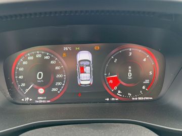 Volvo XC40 - 11
