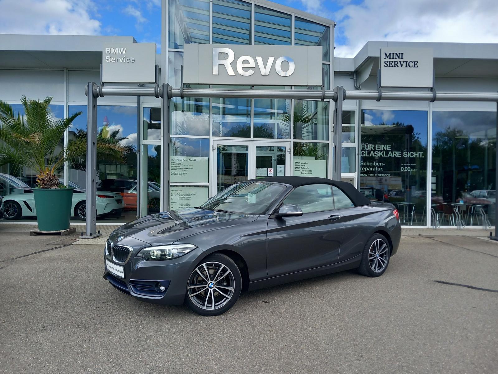 BMW 218i Cabrio SportLine Leder Navi RFK Tempo PDC