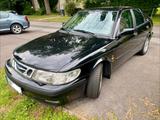 Saab 9-3 - Saab 900: Limousine