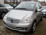 Mercedes-Benz A 200 Elegance Autom / Comand / 1. Besitz - Mercedes-Benz A 200 aus 2011