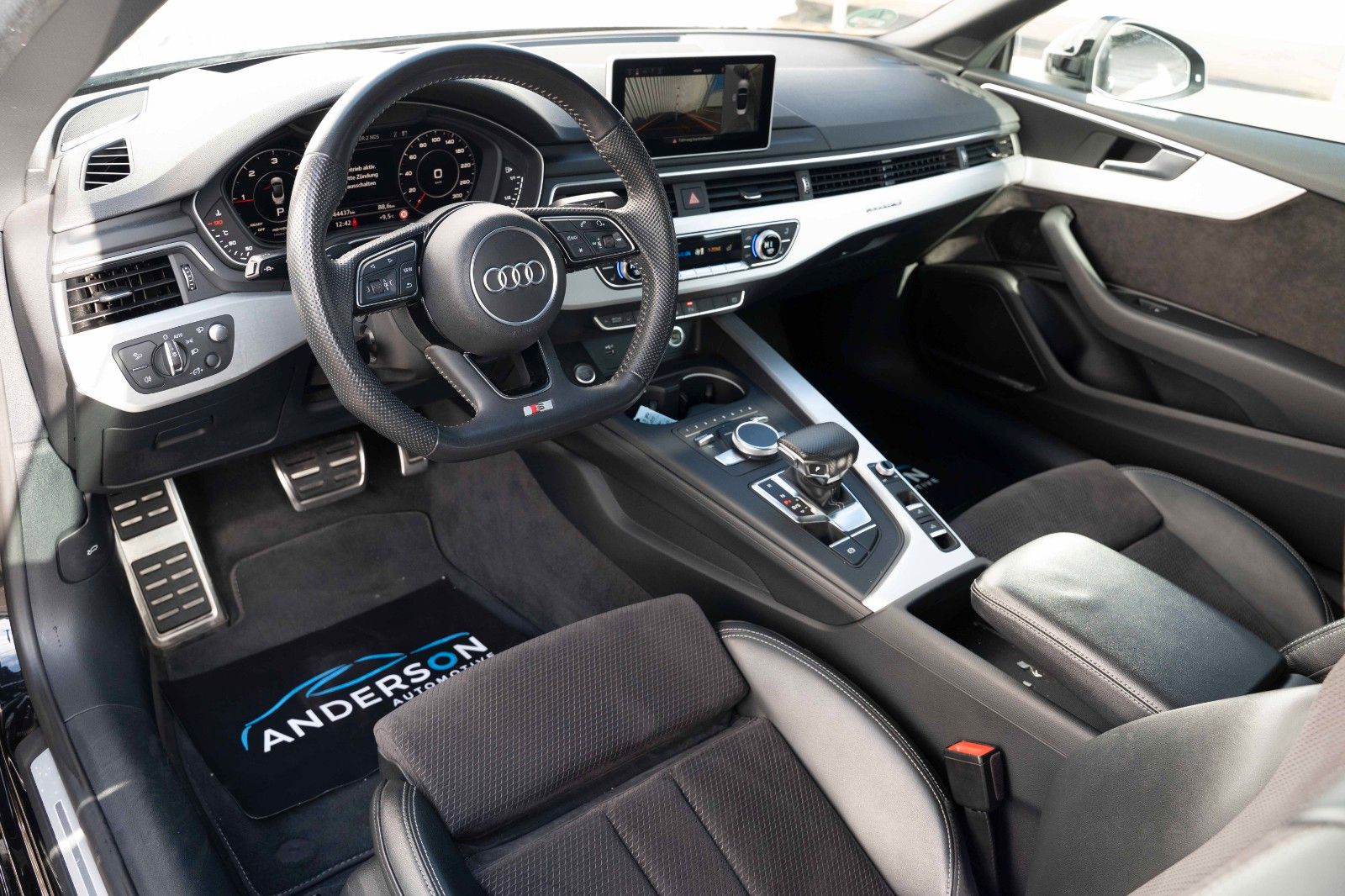 Fahrzeugabbildung Audi A5 CABRIO 50TDI QUATT SLINE 360° B&O 20" HUD AHK