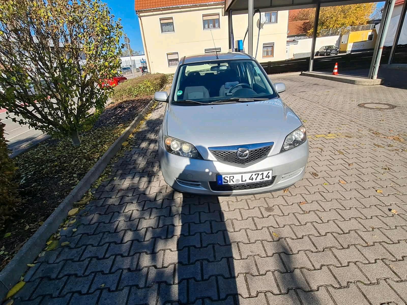 Mazda 2
