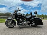 Harley-Davidson Road King Classic FLHRC  - HARLEY-DAVIDSON CLASSIC ROAD KING