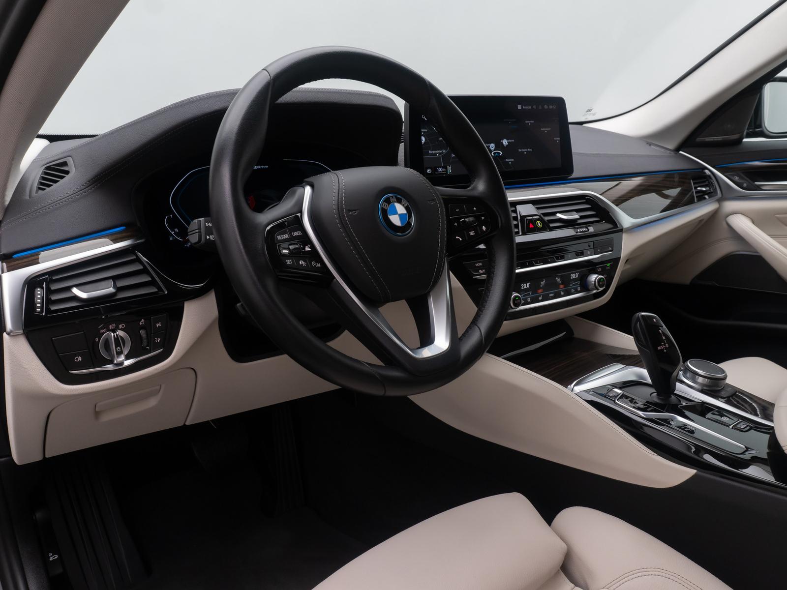 BMW 530e Luxury Line DAB H/K 4xKlima Alarm AHK Sport