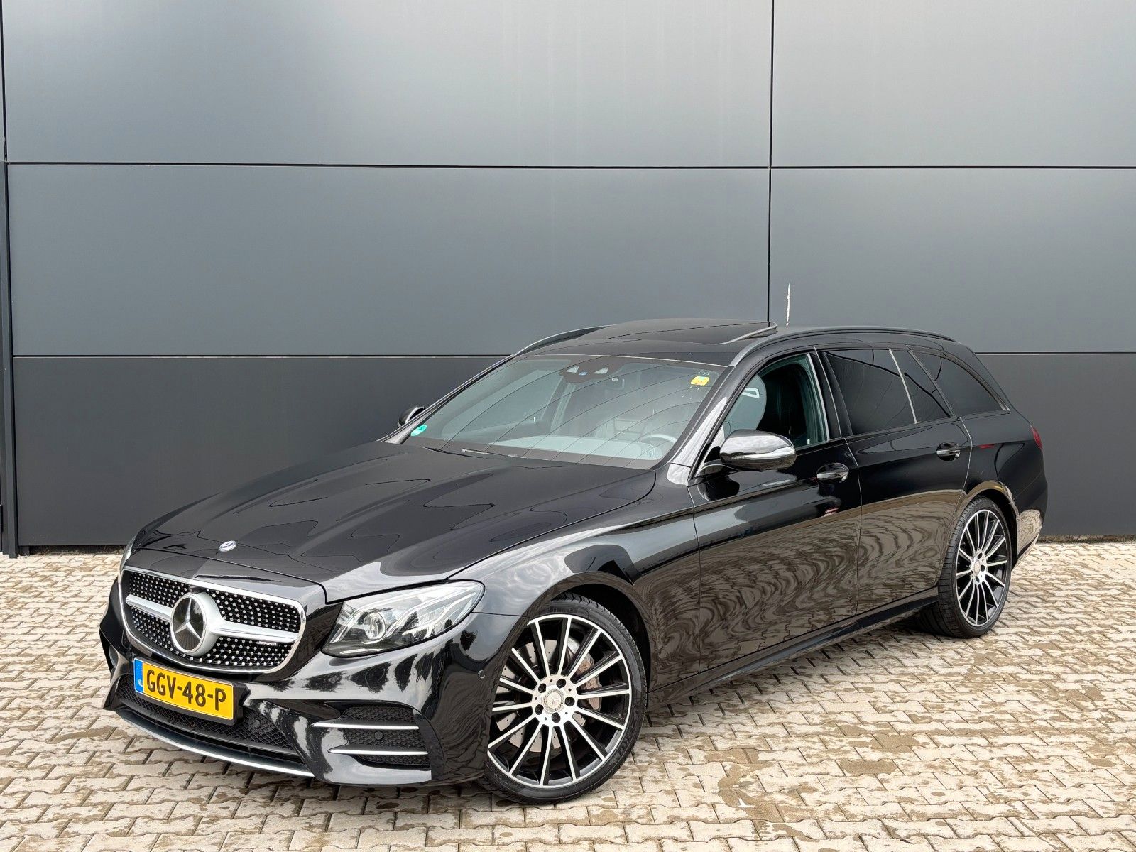 MERCEDES-BENZ E 400 d 4MATIC T Autom. -