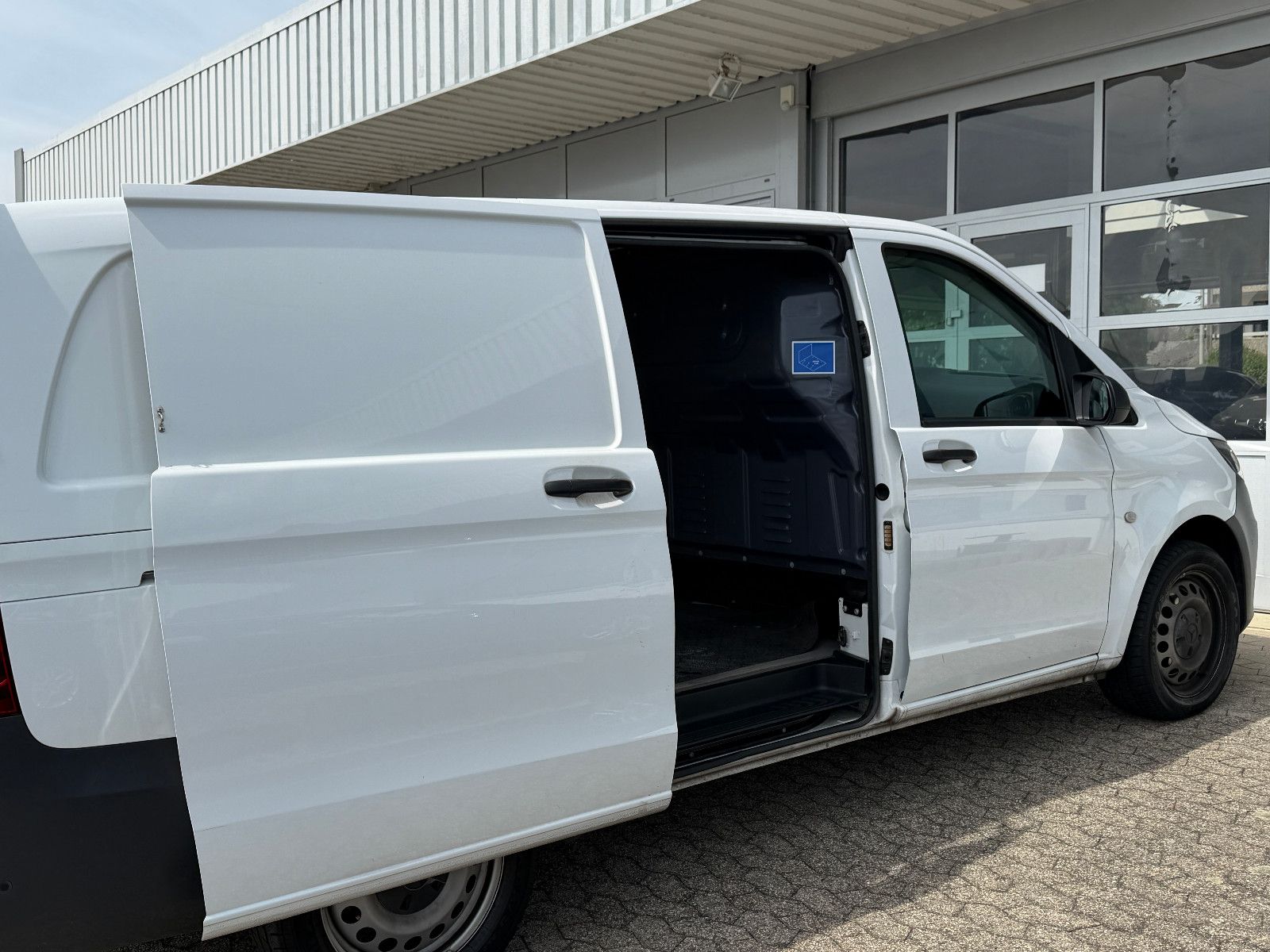 Fahrzeugabbildung Mercedes-Benz Vito Kasten 119 CDI PRO lang /AUTOMATIK/CARPLAY/