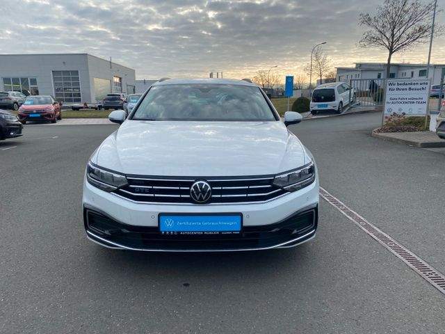VW Passat Variant (Bild 7 von(15)