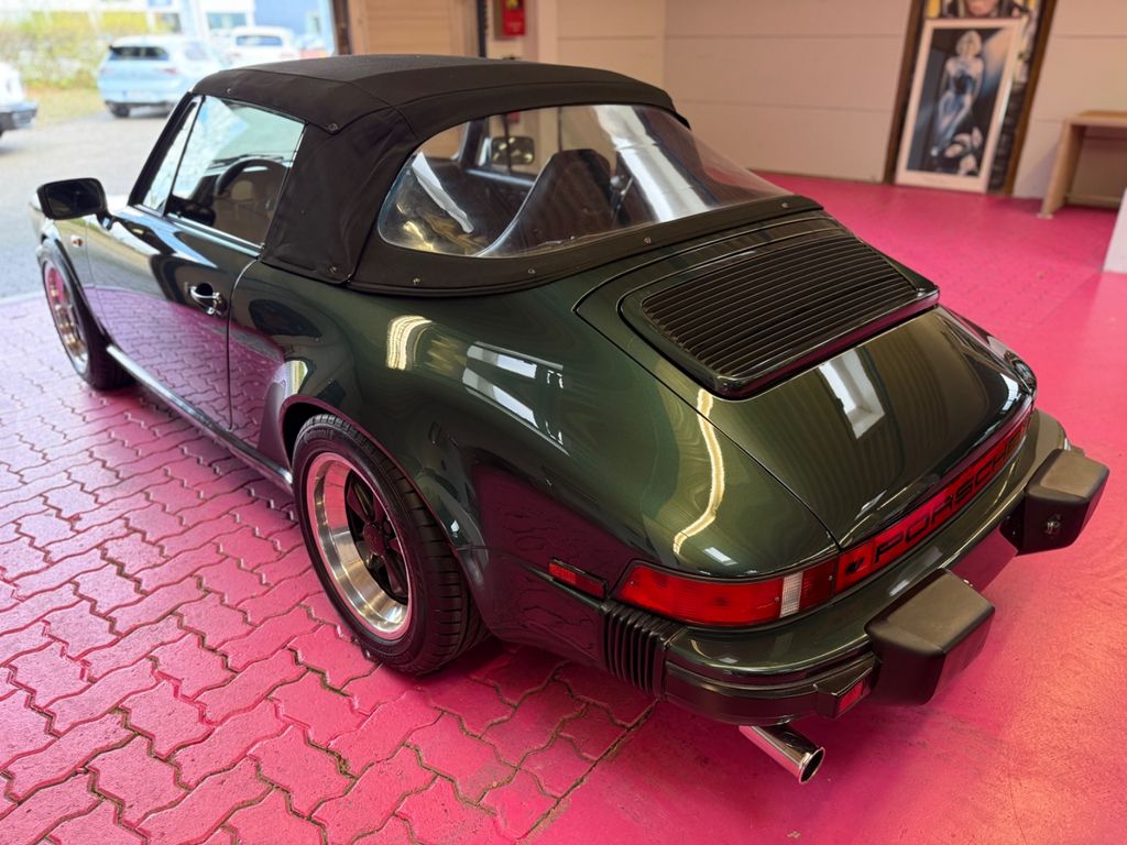 PORSCHE 911 Carrera Letzte Reihe KEIN US Modell PORSCHE 911 Carrera Letzte Reihe KEIN US Modell