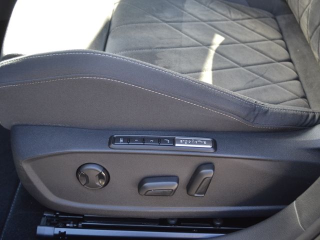 Golf VIII Variant 1.5 TSI 150 PS Style LED-PLUS/