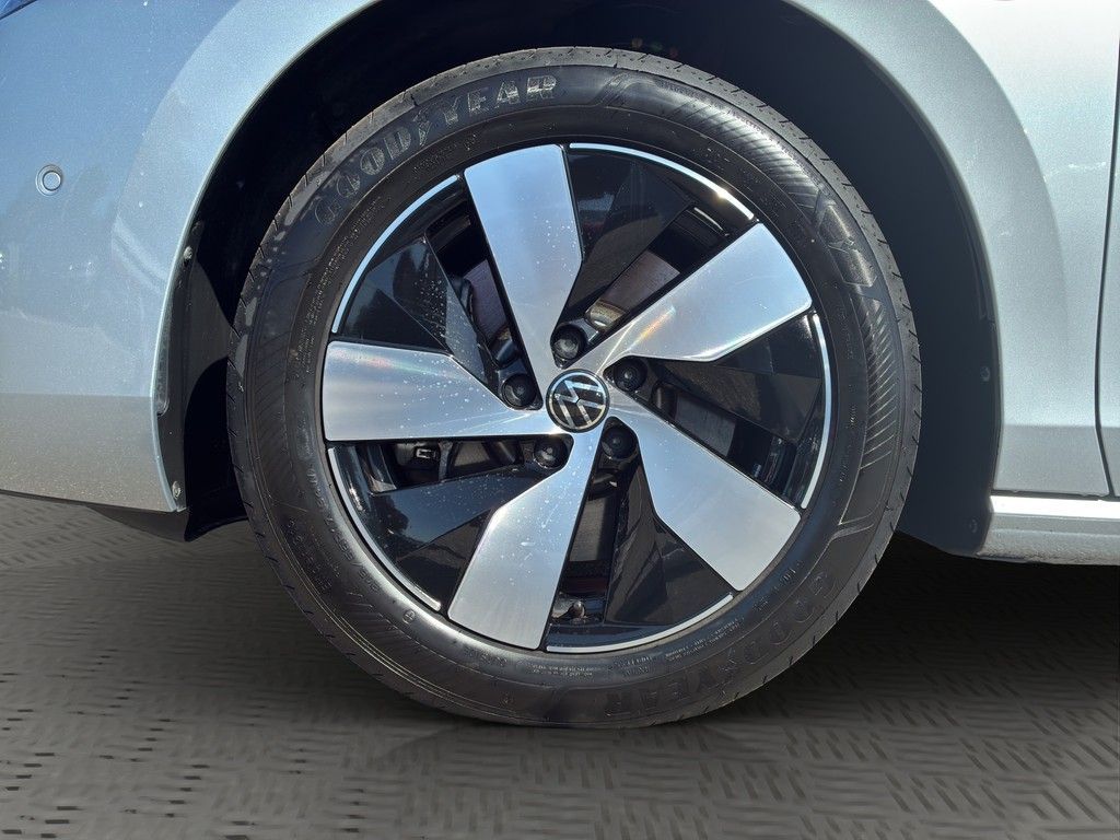 Volkswagen Passat 1.5 TSI eHybrid Business ACC AreaView AHK imagem 3