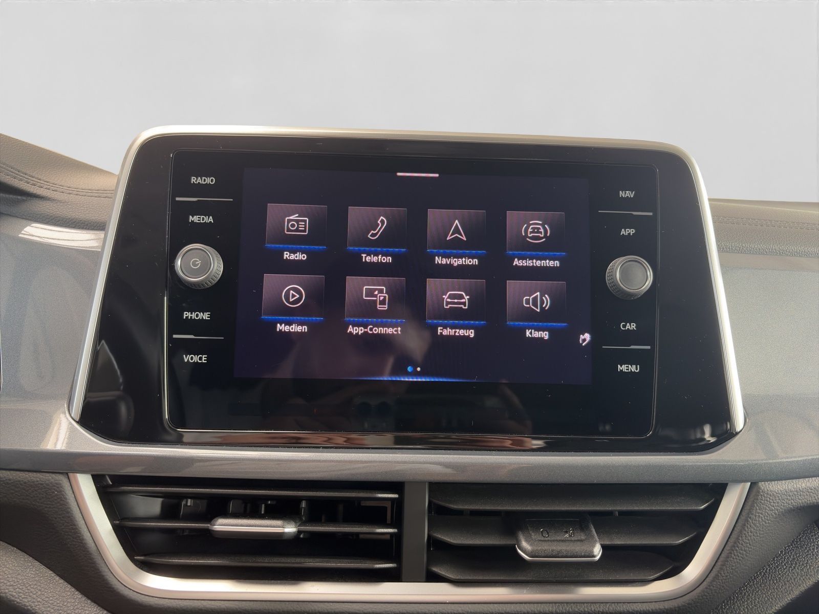 Volkswagen T-Roc - Bild 12