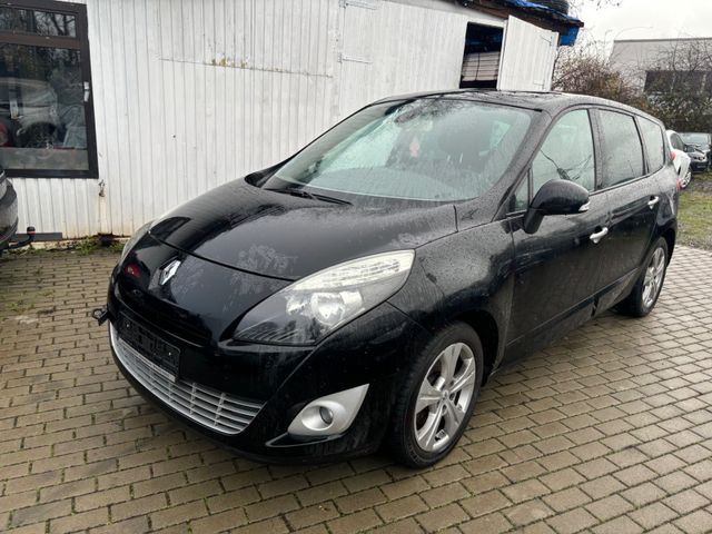 Renault Grand Scenic Bose Edition TCe 130