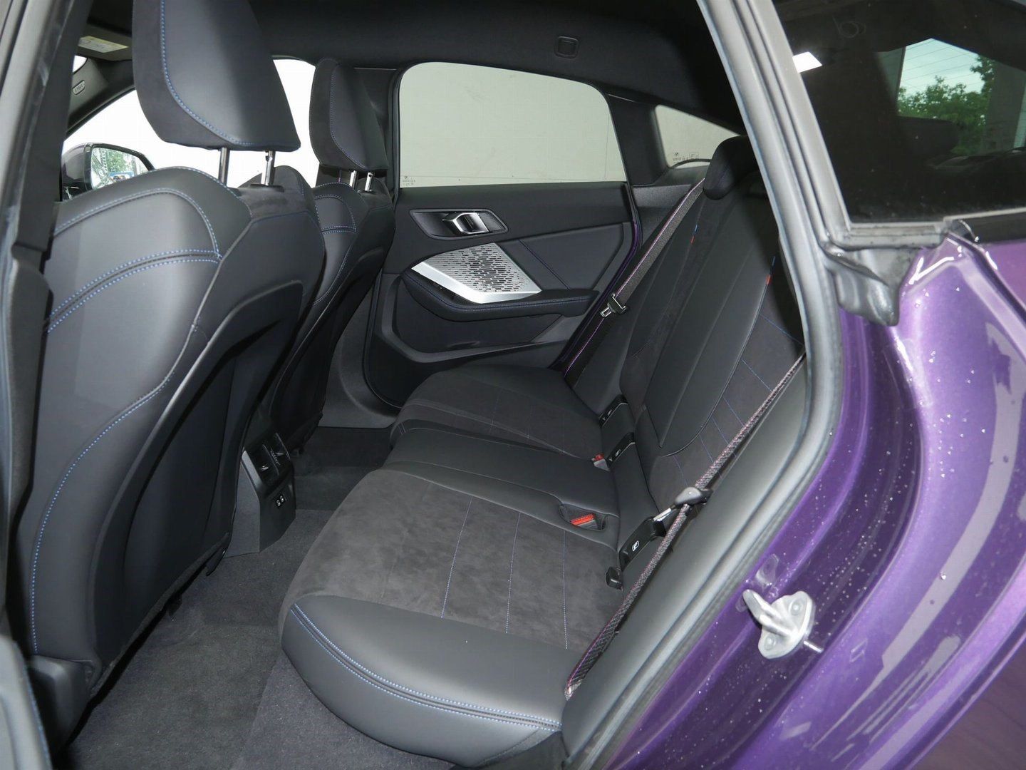 BMW 223 - Bild 12