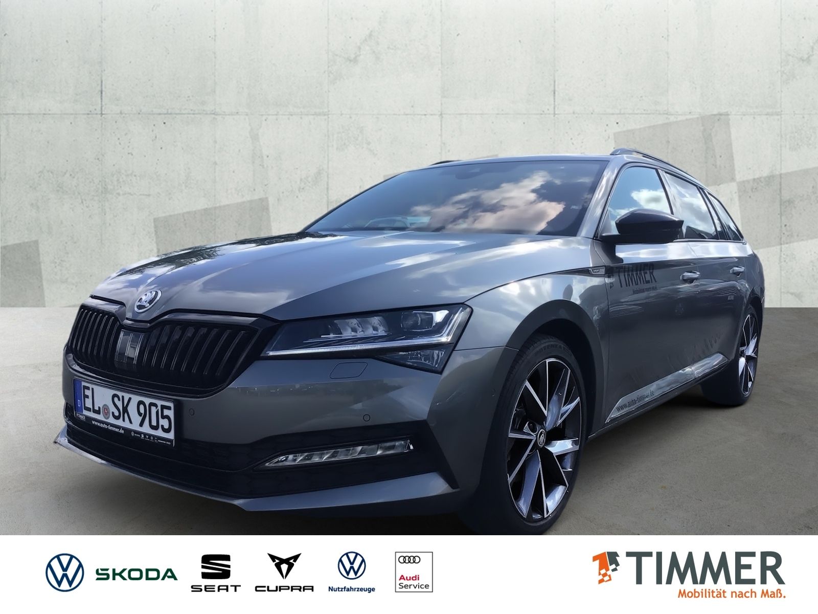 Skoda Superb Combi 2.0 TDI DSG Sportline AHK*RFK*COLUM