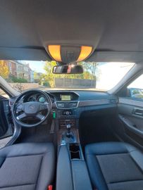 Mercedes E 250 - 8