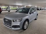Audi Q5 40 TDI S tronic quattro sport sport - Audi Q5 Gebrauchtwagen in Freiburg
