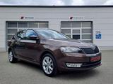 Skoda Rapid Spaceback 1.2 TSI Joy (Xenon,Sitzhzg.,PDC) - Skoda Rapid: Joy