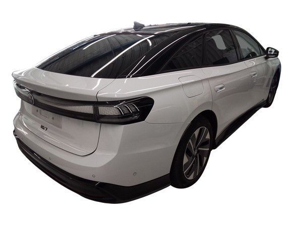 Volkswagen ID.7 - Bild 3