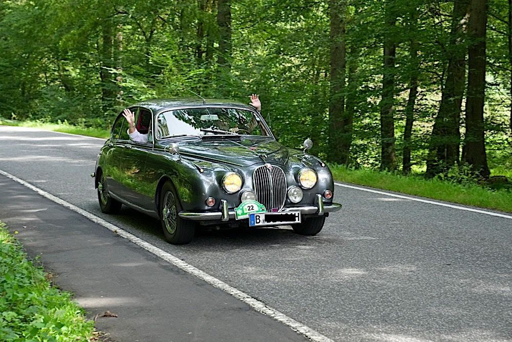Jaguar MK II