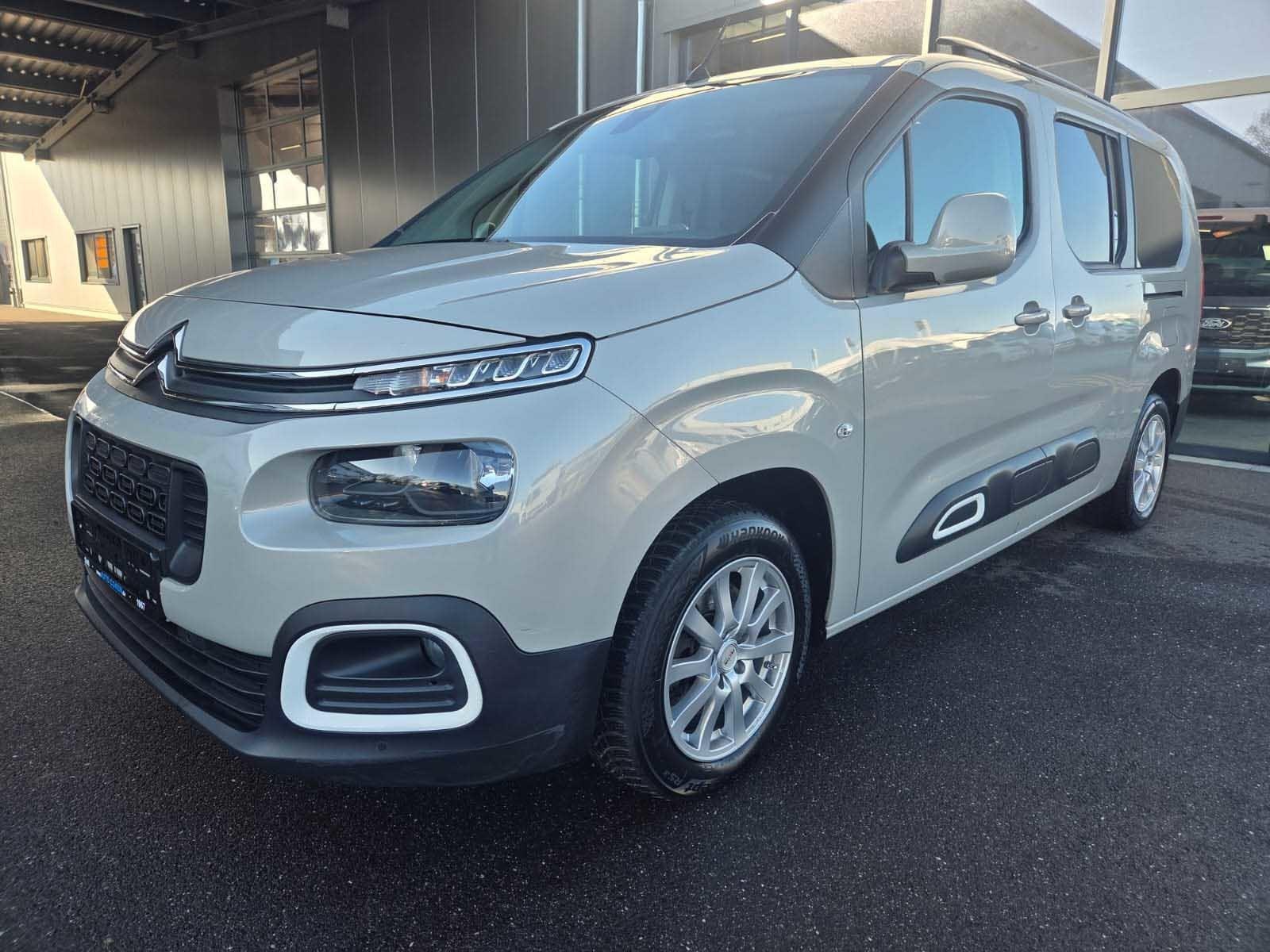 Citroën Berlingo BlueHDi 130 1.5 Shine EAT8 AHK 8-fach L