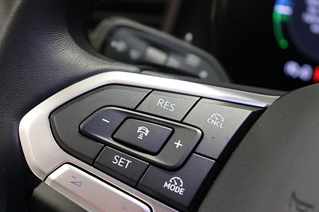 Passat Business 1.5 eHybrid DSG AHK Ganzjahresre