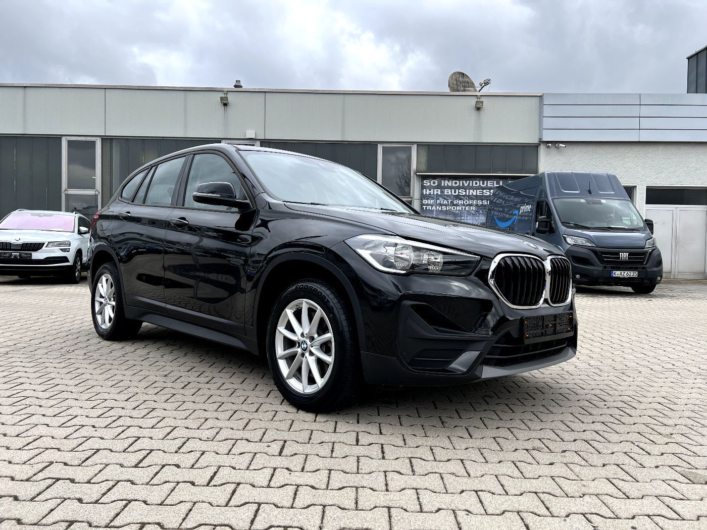 BMW X1 20i xDrive Advantage *Leder Sitzh. DAB PDC* foto 5