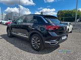 Volkswagen T-Roc Sport 1.5 TSI LED Navi ACC SHZ - VW T-Roc in Nürnberg