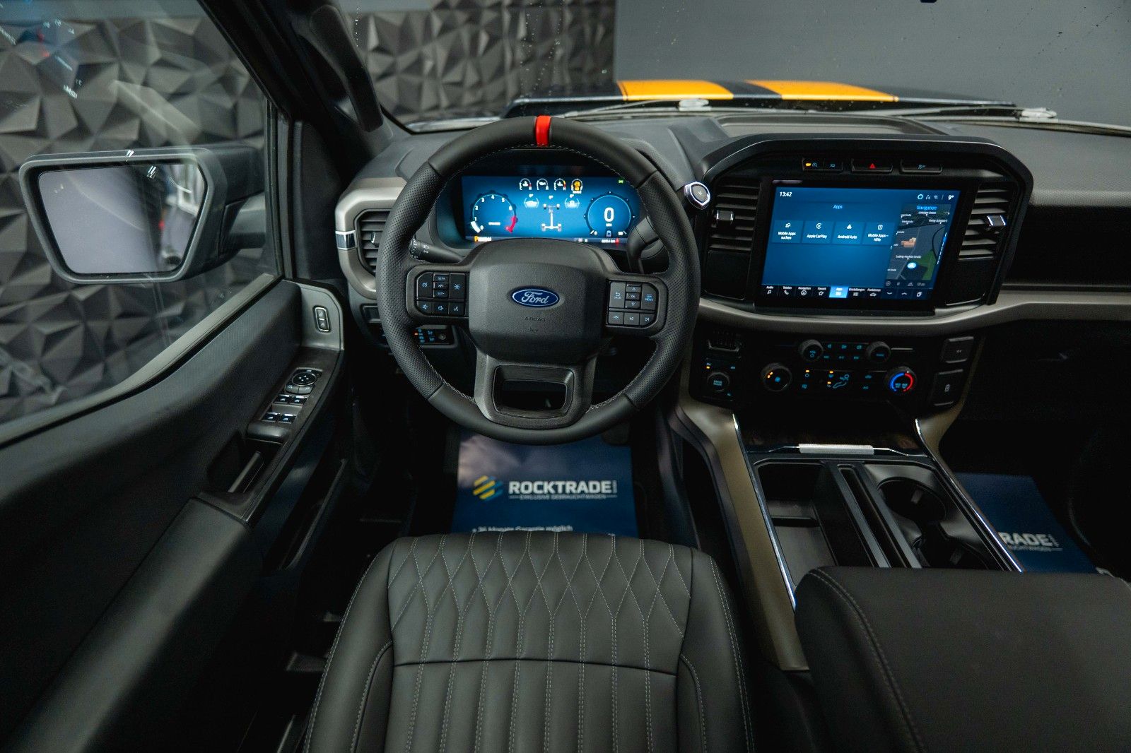 Fahrzeugabbildung Ford F150 5.0L V8 4x4 Offroad SuperCrew RAPTOR 19%