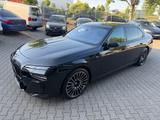 BMW 740d xDrive ShadowlineFond Entertainment M Paket