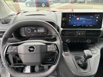 Fotografie 13 des Opel Combo Cargo 1.5 Diesel M