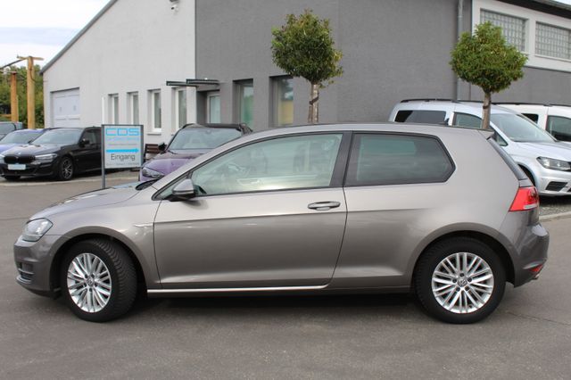 Volkswagen Golf Limo. Cup 2.0 TDI DSG +NAVI+AHK+ XENON+PDC+